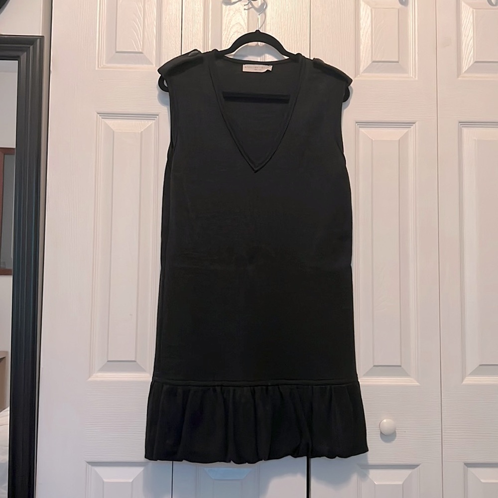 Stella McCartnet size EU 40 dark gray sleeveless dress with buttons on shoulders